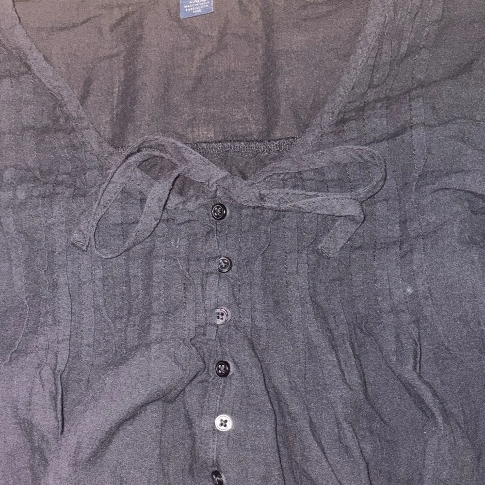 American Eagle Outfitters Black Blouse Flowy size large - Picture 4 of 8